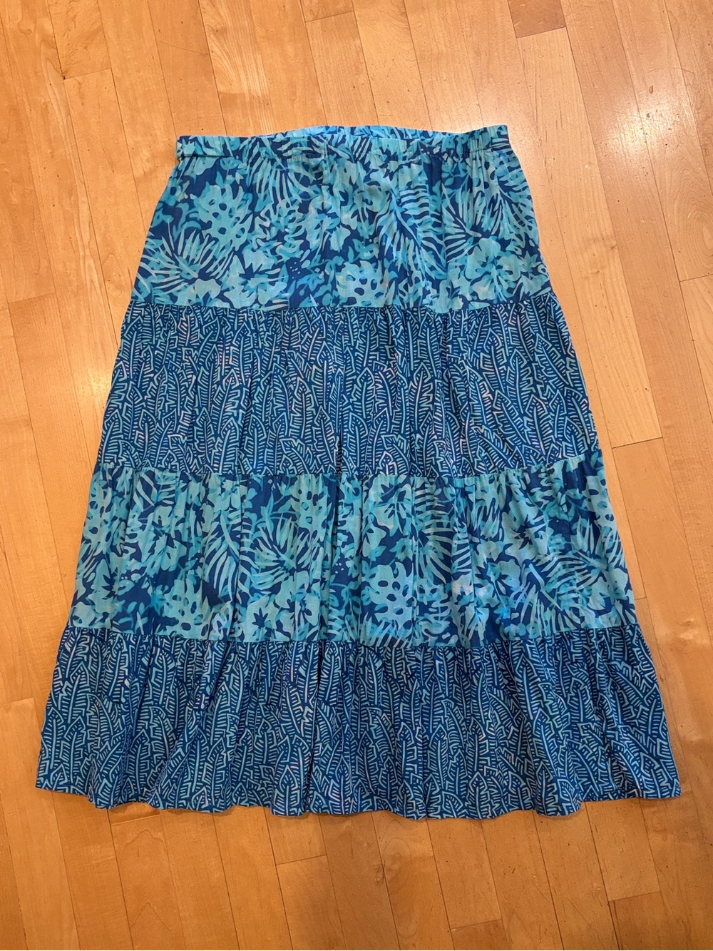Blue Ginger Hawaiian Women's 4-Tier Midi Skirt - Lightweight Summer Style size M